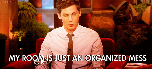 Estas son 6 situaciones que solo una mujer que tiene “orden en su desorden” entenderá