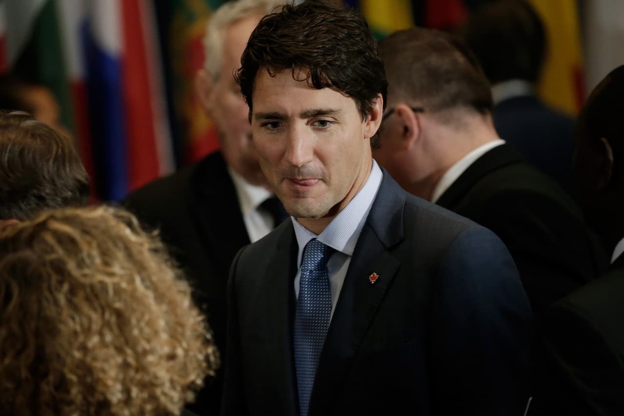 Consigue un trasero perfecto como el de Justin Trudeau con esta rutina de 10 minutos