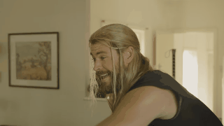 8 musculosas razones para amar a Chris Hemsworth