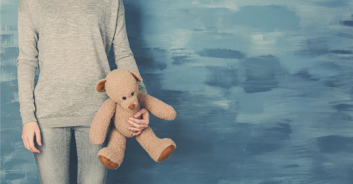 ¿Quién se hace cargo de los hijos de las mujeres asesinadas por un femicida?