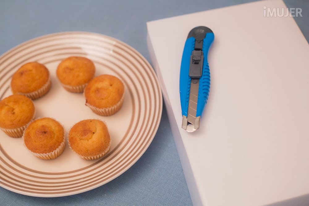 Tips Hogar, porta cupcakes con una tapa de caja