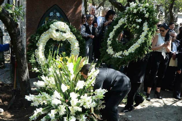 La última morada de Chespirto en el Panteón Francés