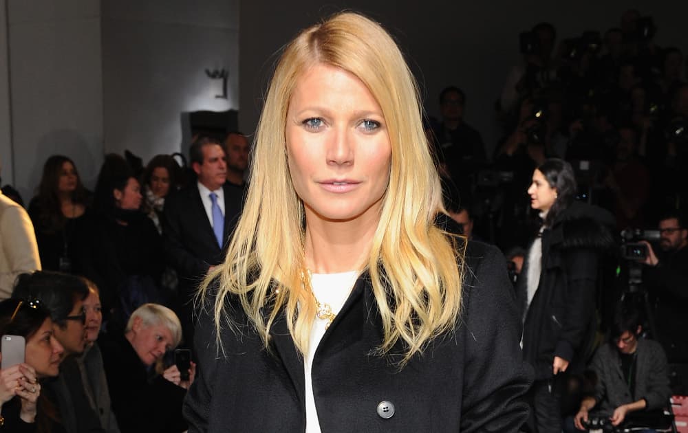 ¿Gwyneth Paltrow besó a su ex antes de su separación?
