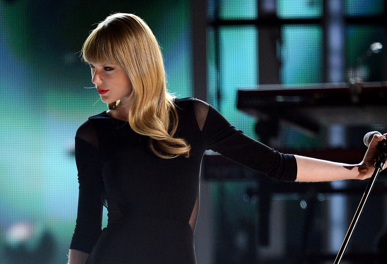 Taylor Swift sale con un Kennedy