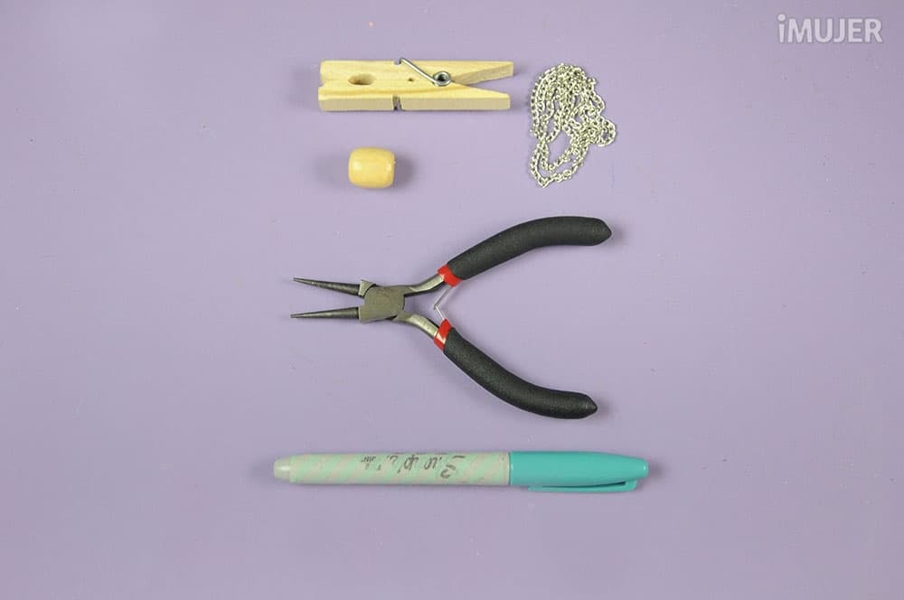 DIY: ¡Anímate a realizar este hermoso collar con reciclaje!