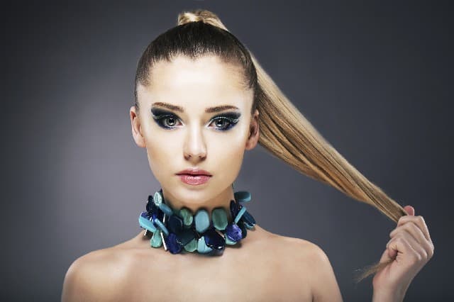 Contorneo del rostro con el cabello, ¿qué es?