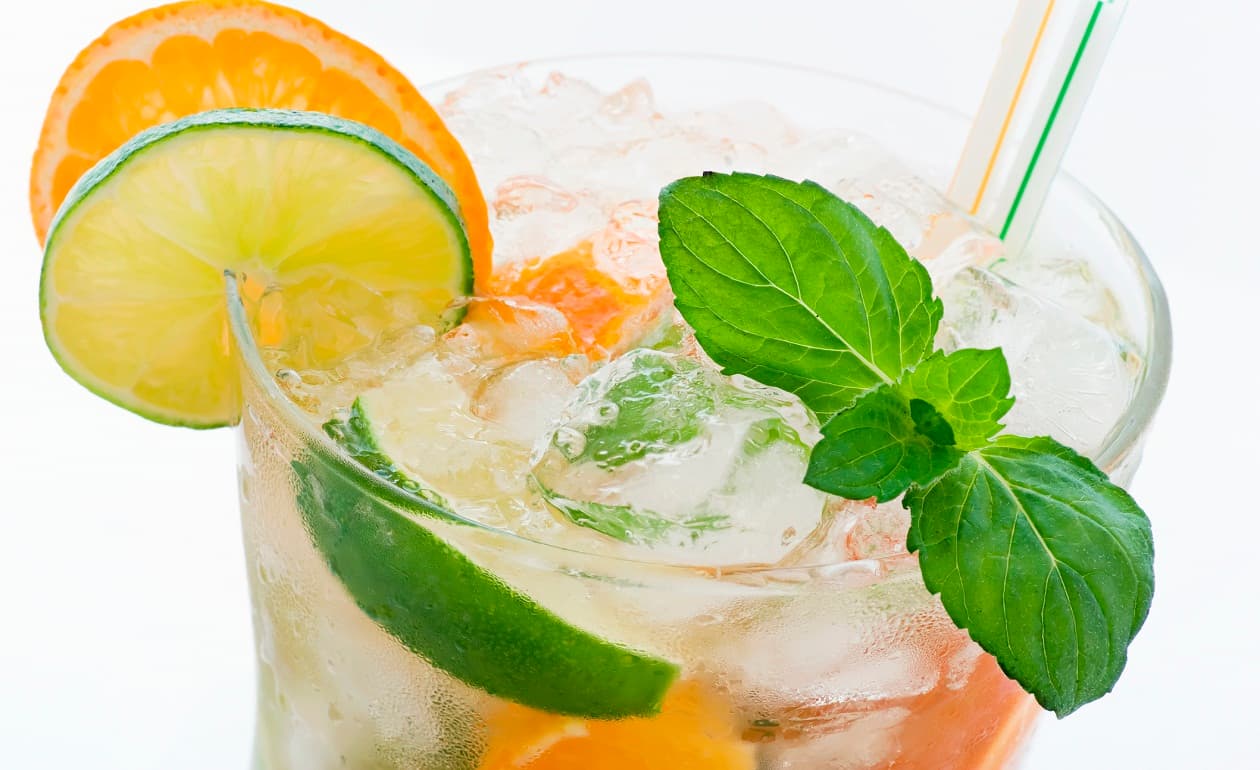 Este original cóctel es lo que necesitas para consentir a tu papá (y demostrarle tu amor)