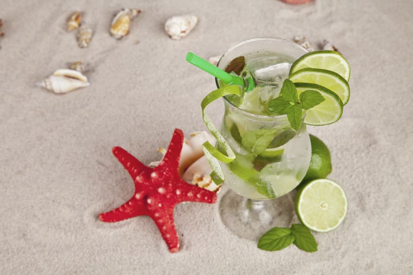 Prepara este almíbar de jalapeño y lima para bebidas más picantes