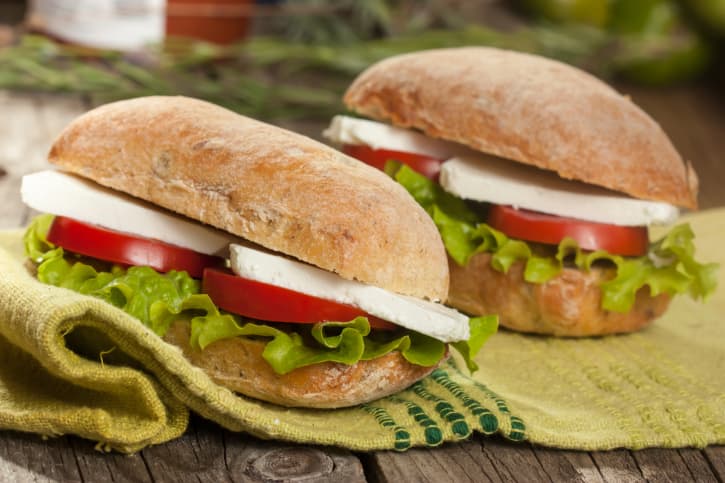 5 comidas vegetarianas rápidas para llevar un almuerzo saludable al trabajo