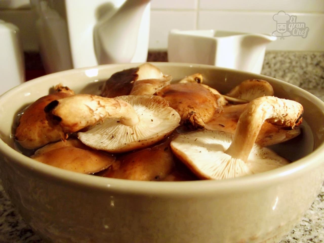 Salteado de cebolla y hongos shiitake