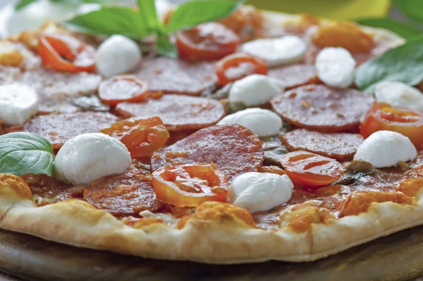 Receta de pizza con masa fina muy fácil