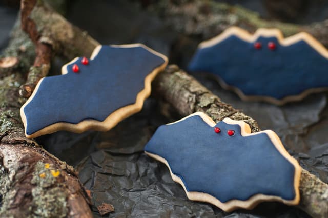 Galletas decoradas para halloween: fantasmas y murciélagos
