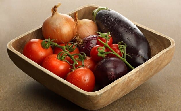 Pasta con salsa de berenjenas