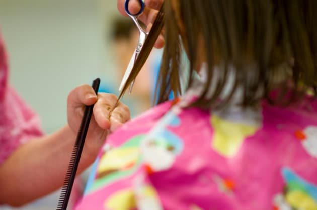 Tips para lograr un cabello libre de enredos en las niñas