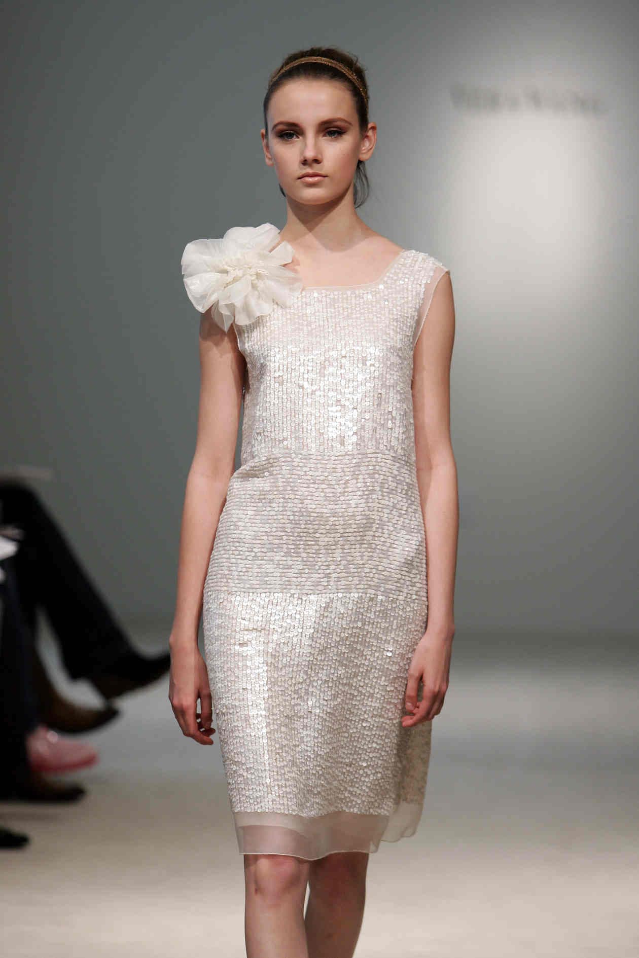 7 vestidos de novia cortos para salir de lo tradicional