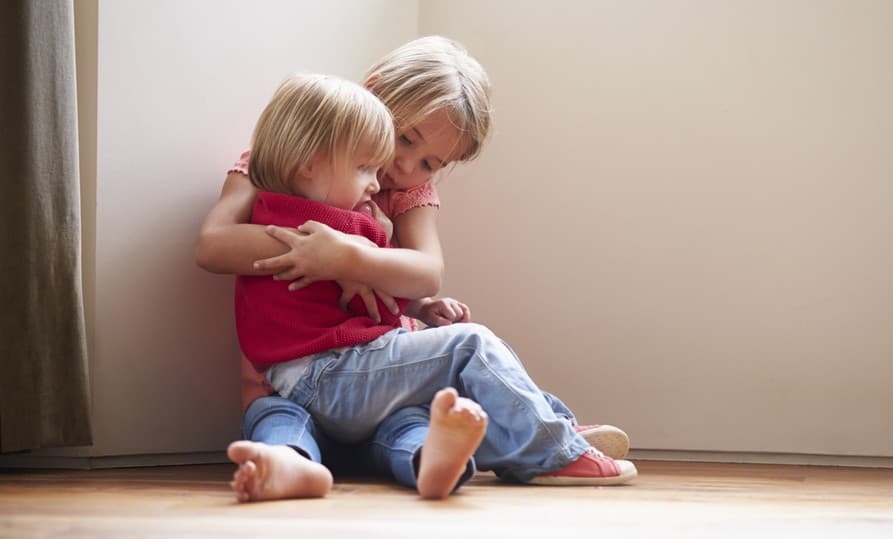 Cómo descubrir si mi hijo está siendo abusado sexualmente