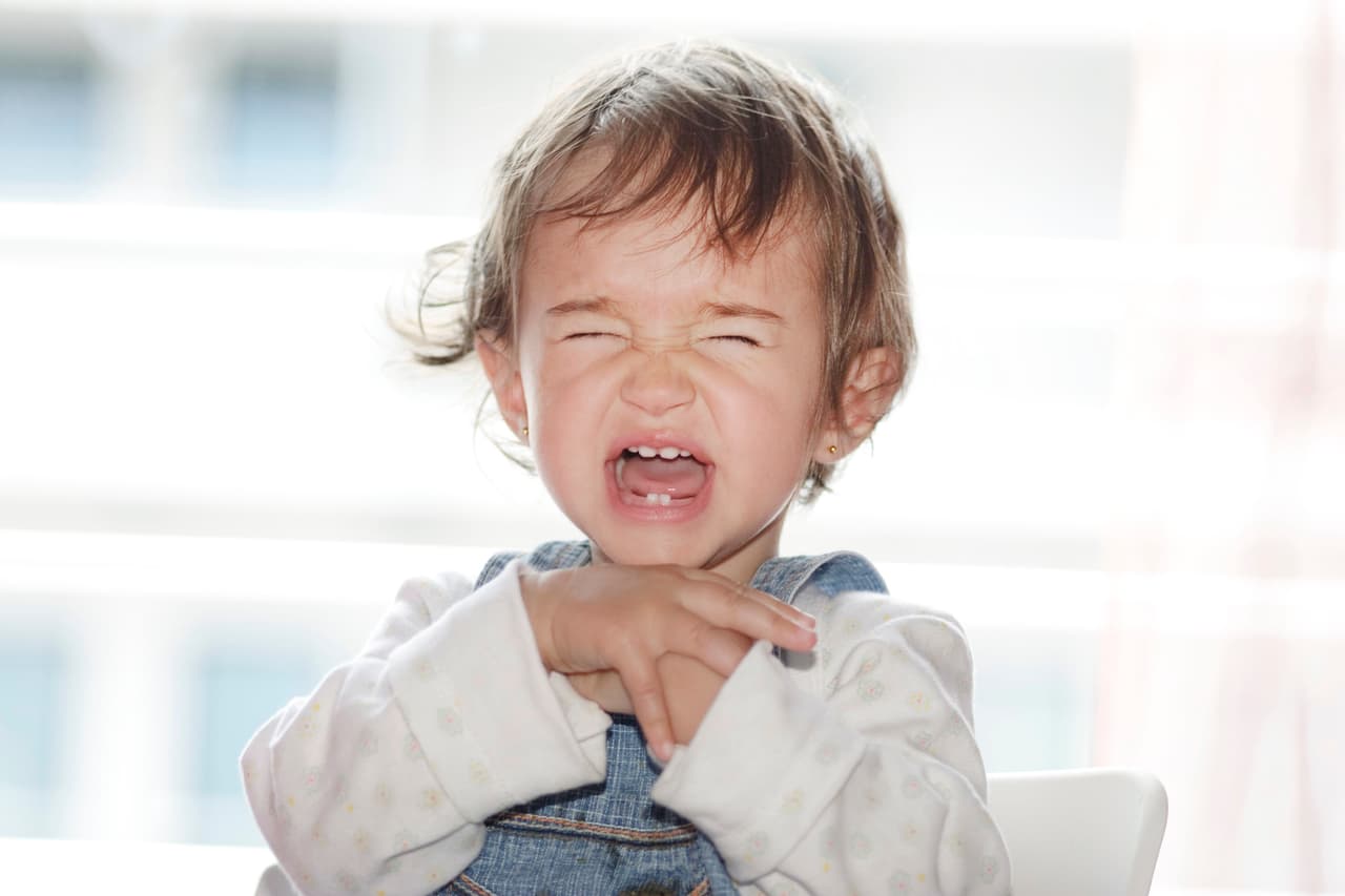 ¿Tu hijo acostumbra hacer berrinches en público? Puedes calmarlo con una sencilla acción