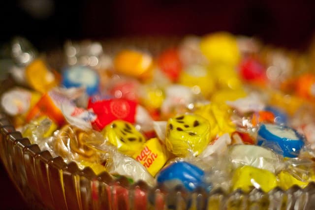 Regala estos caramelos vintage de Ron Bacardi