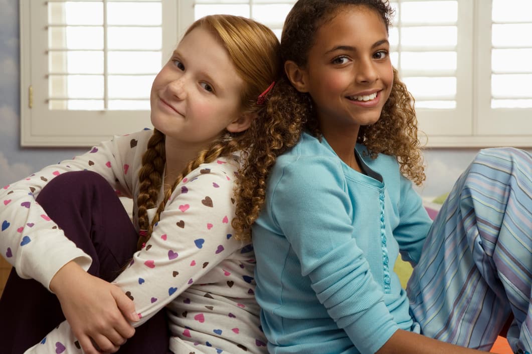 ¿Cuándo están preparados los niños para su primer pijama party?