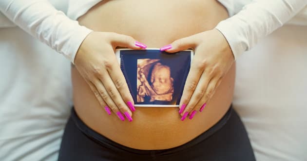 5 originales formas de decirle a tu hijo que se transformará en el hermano mayor