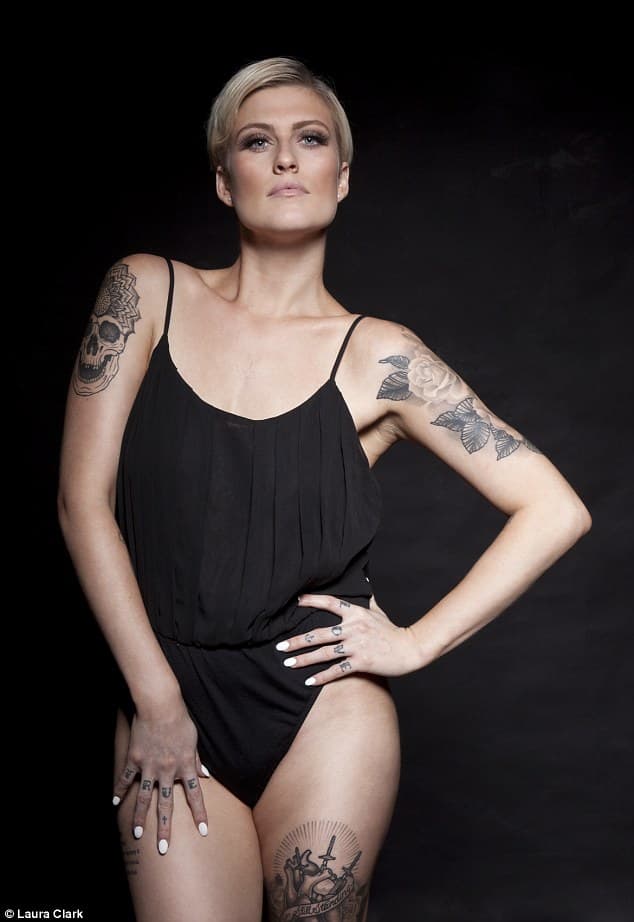 Este tatuaje transmite una poderosa historia de vida, ¡seguro te conmoverás!