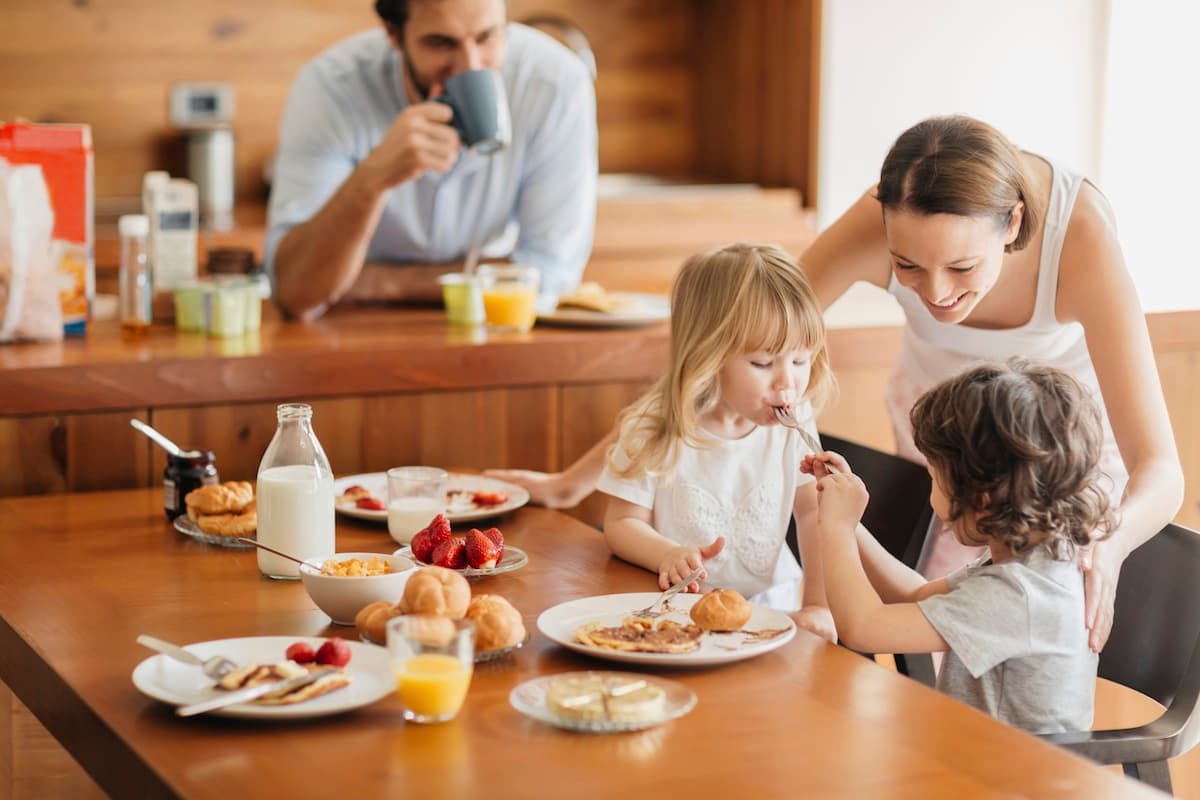 Estos son los 10 mandamientos de la nutrición que toda mamá debe conocer