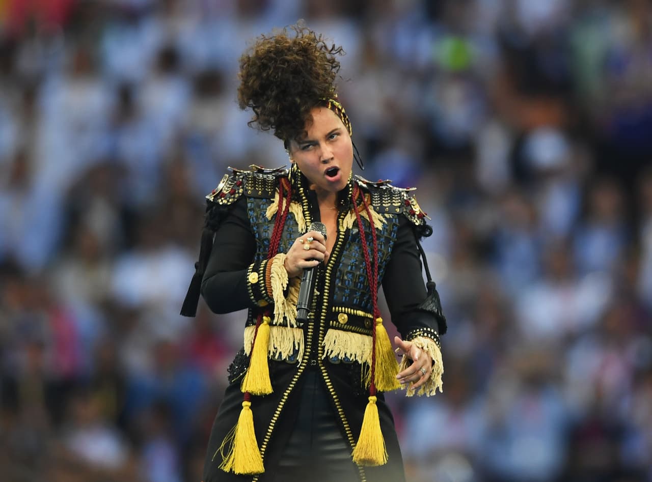 La felicidad es amarte a ti misma y estas 5 celebridades te lo recuerdan