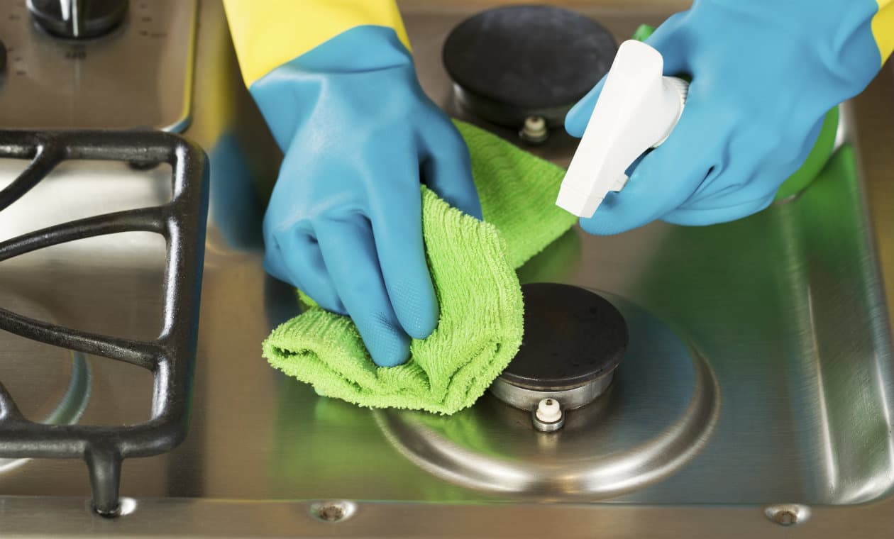 5 errores que cometes al limpiar el acero inoxidable