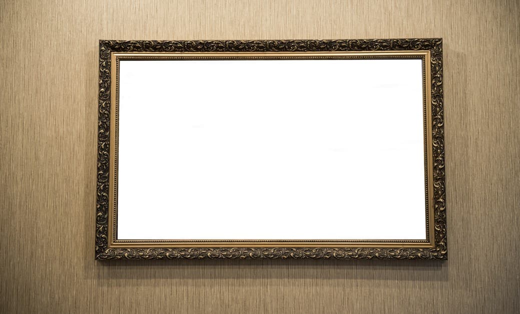 Aprende a colgar un espejo a la perfección