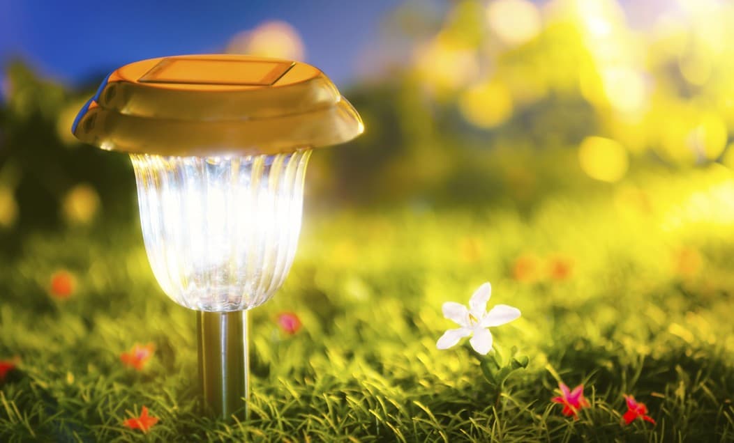 Lámparas solares para jardín