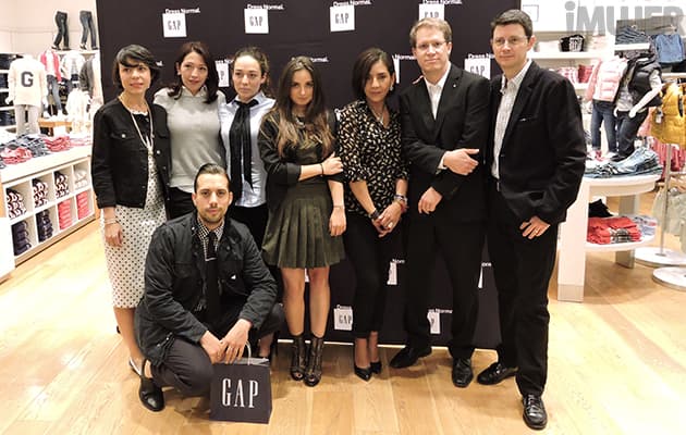 3 looks con mezclilla negra