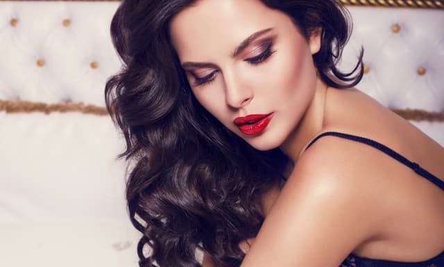 ¿Quieres lucir un delineado perfecto? ¡Apréndelo en este tutorial!