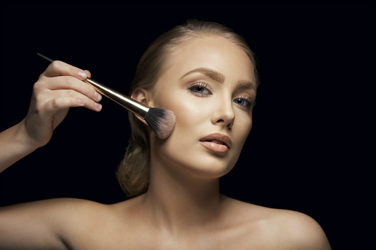 Descubre lo que necesitas para perfilar tu rostro