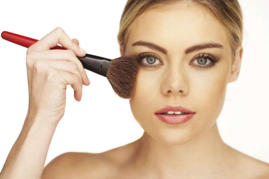 11 beauty tips para lucir BELLA en la oficina