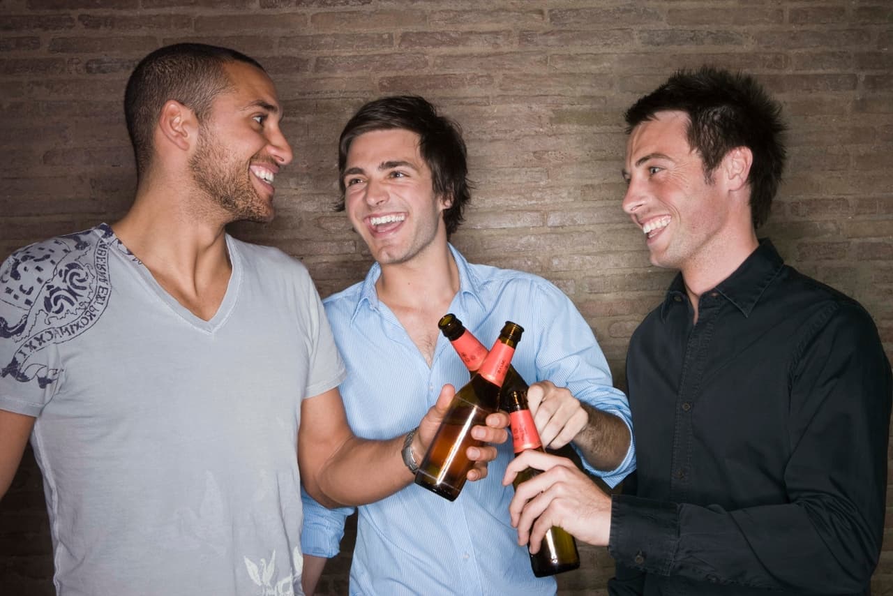 13 razones por las que un hombre MIENTE