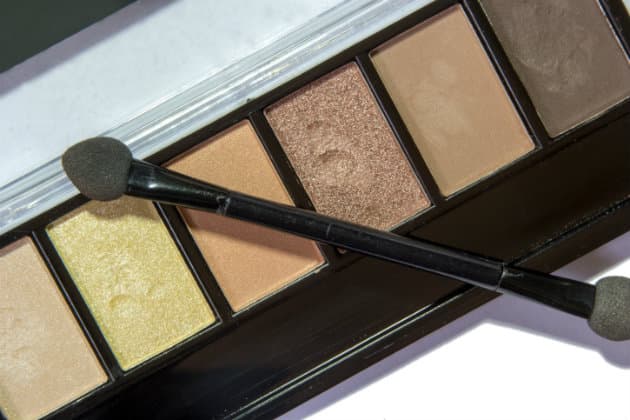 5 brochas de maquillaje que toda mujer debe tener