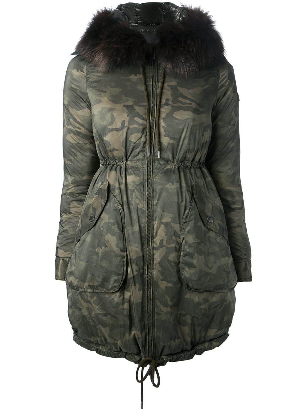 Las mejores prendas para lucir el estilo militar