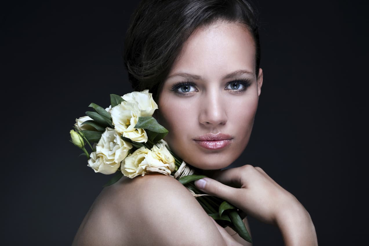 Maquillaje nude para novias de verano