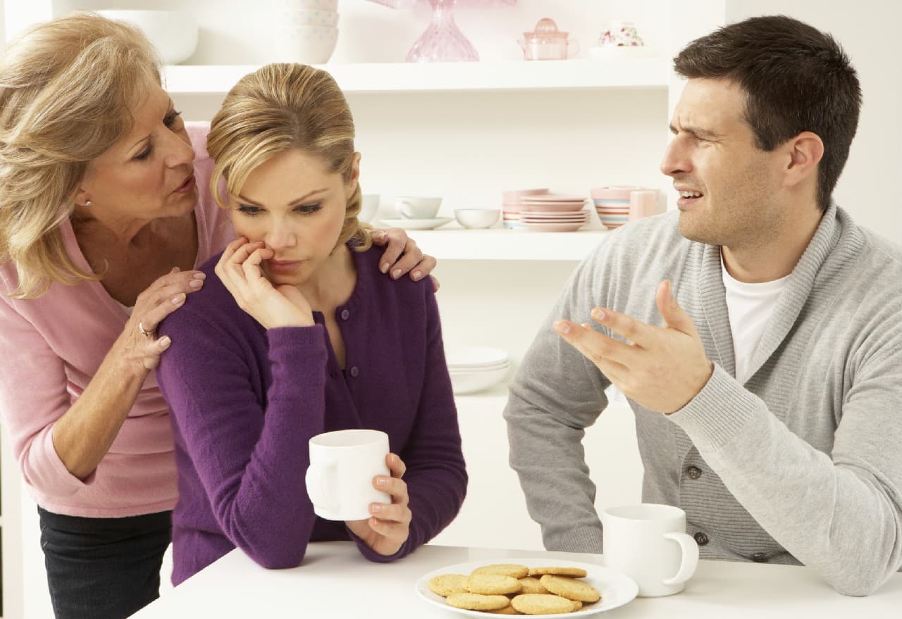 ¿Qué hacer cuando no te llevas bien con la familia de tu pareja?