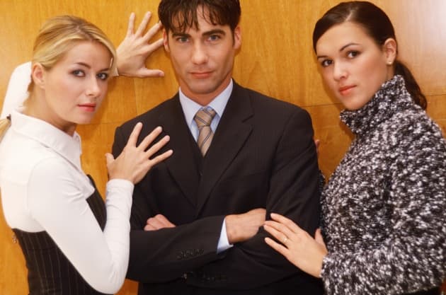 ¿Se puede cambiar a un hombre mujeriego?