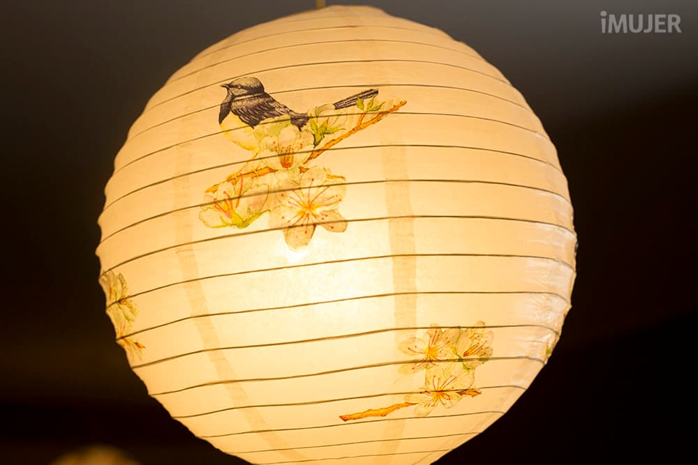 ¡Haz tú misma estas 7 lámparas con materiales reciclados!