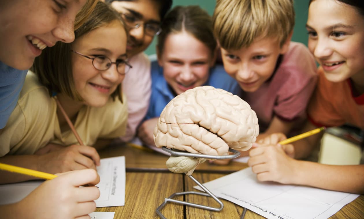 Las niñas maduran antes que los niños: ¿mito o realidad?