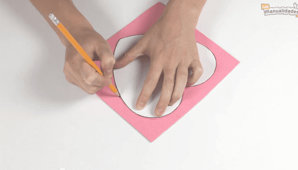 Caja de bombones en forma de corazón