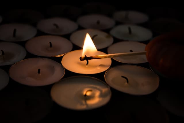 Cómo hacer moldes para velas