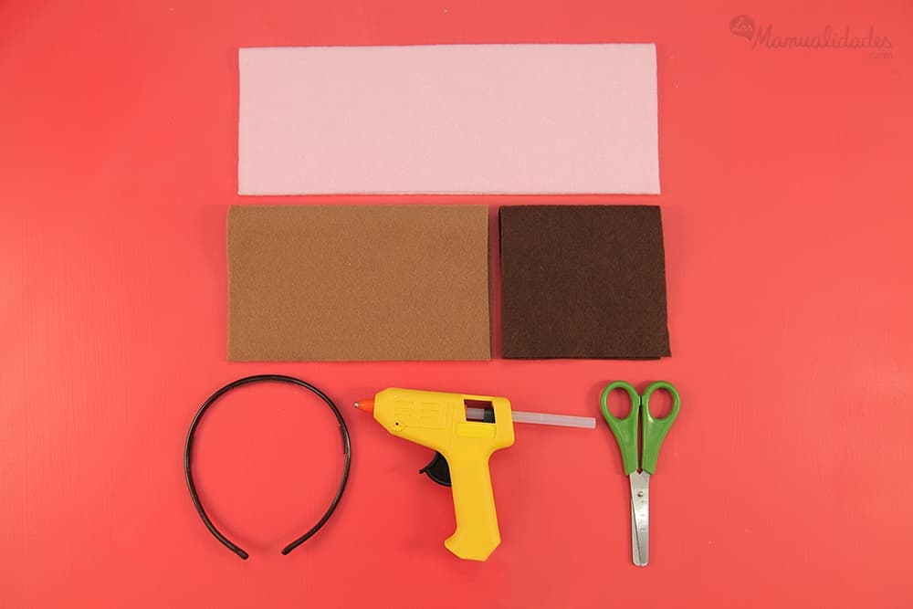 Divertida corona de fieltro para niños