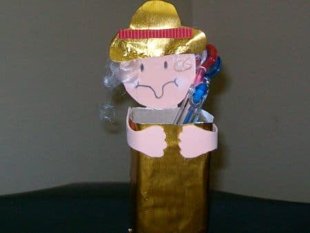 Portalápices muy sencillo, enviado por Valeria