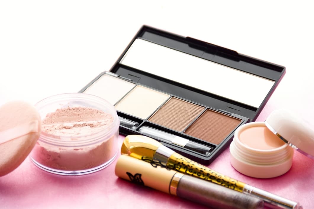 Mentiras en las etiquetas de los maquillajes