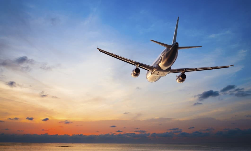 ¿Cómo recuperarse de un viaje en avión?