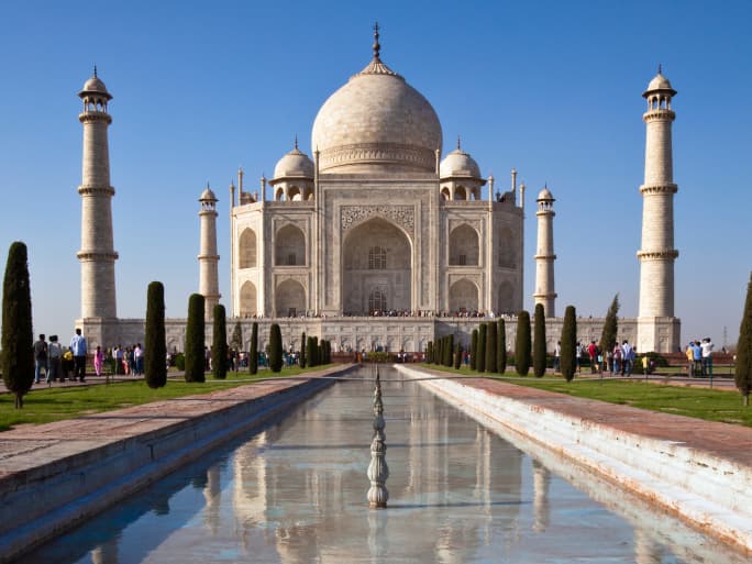 Conoce el Taj Mahal por dentro