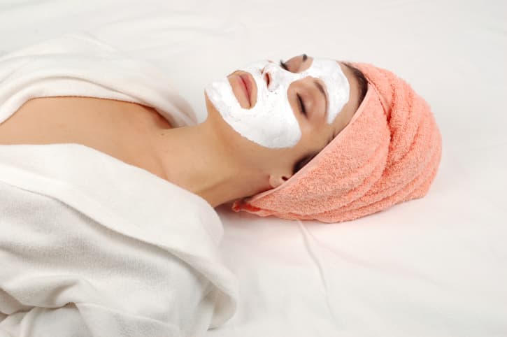 Cuida tu piel con una crema hidratante de pepino natural